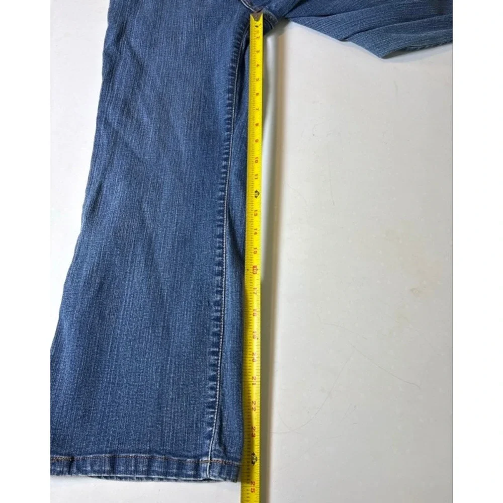Levis Perfectly Slimming 512 Bootcut Jeans Womens 8 Short Medium Wash Blue Denim